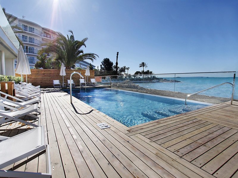 BG Hotel Nautico Ebeso 1