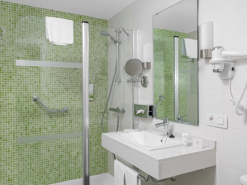 Club del Carmen 36 - Bathroom Example