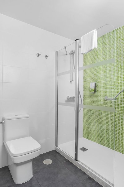 Club del Carmen 49 - Bathroom Example