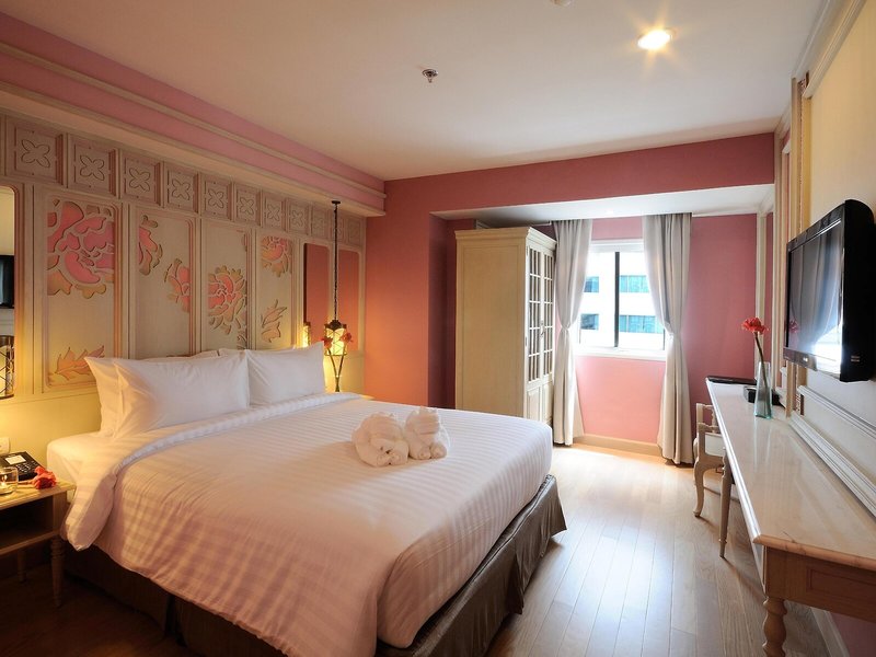 Salil Sukhumvit Soi 11 40