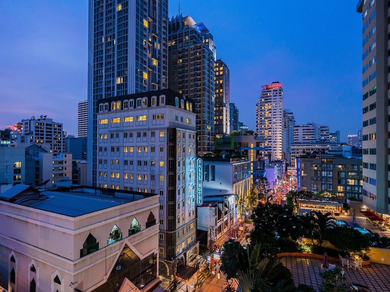 Salil Sukhumvit Soi 11 2