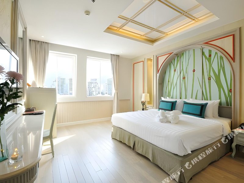 Salil Sukhumvit Soi 11 25