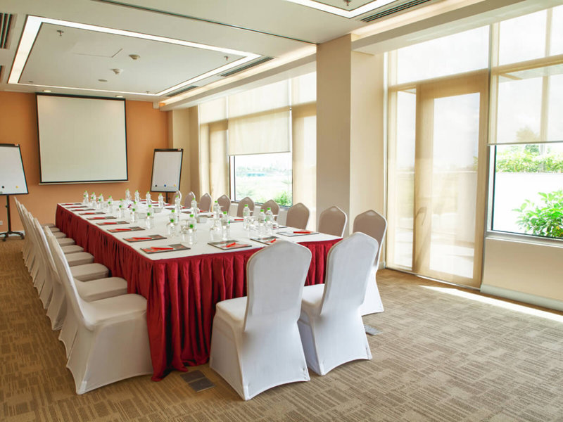 ibis Saigon South Hotel 19