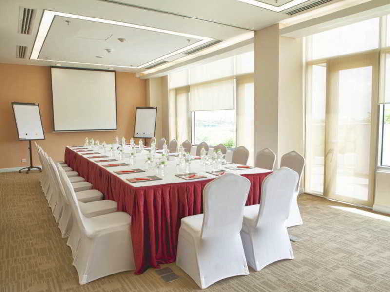 ibis Saigon South Hotel 21