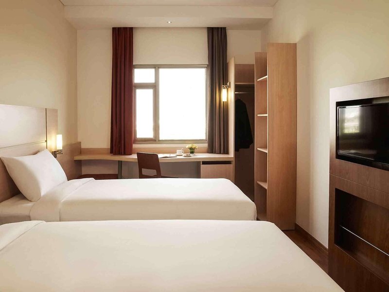 ibis Saigon South Hotel 42