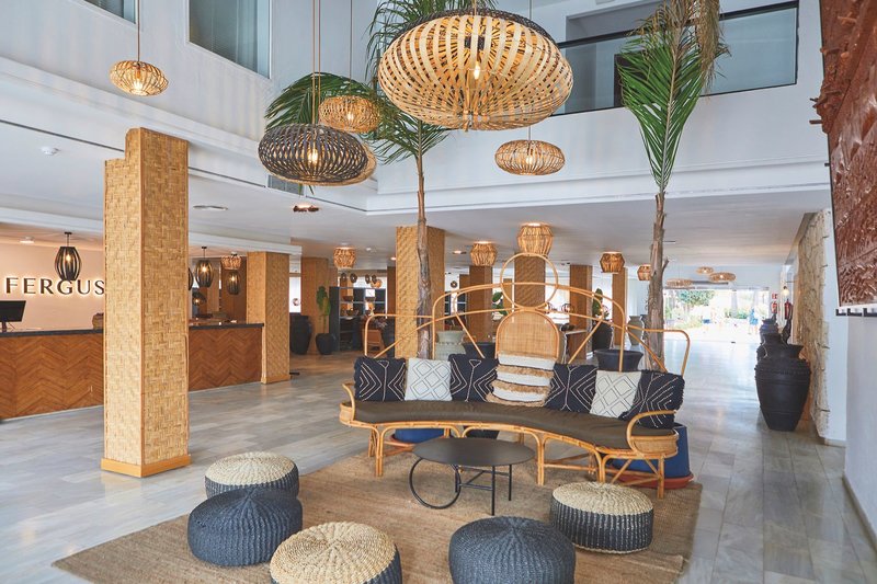 FERGUS Style Bahamas  5