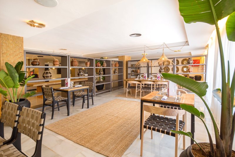 FERGUS Style Bahamas  9