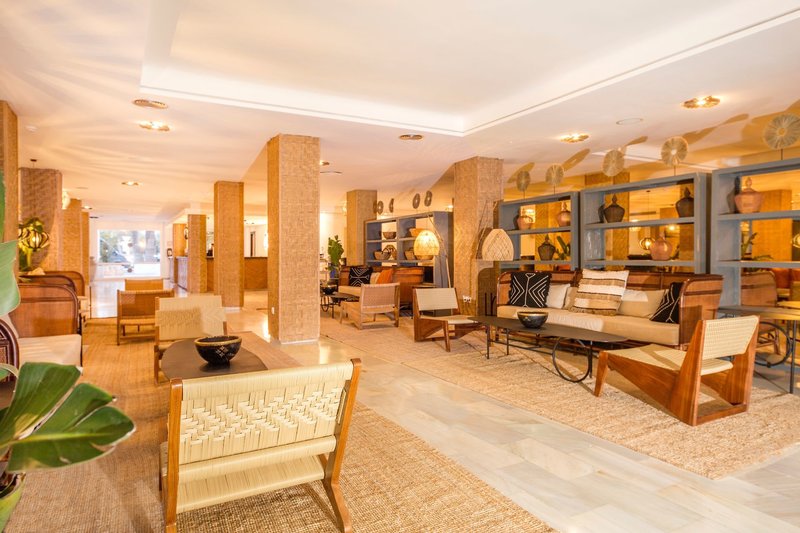 FERGUS Style Bahamas  13