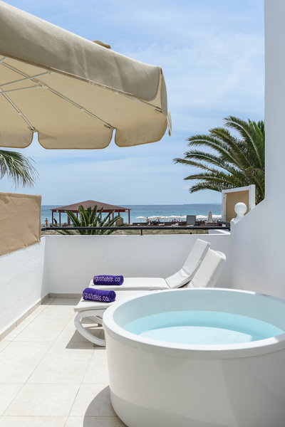 FERGUS Style Bahamas 10