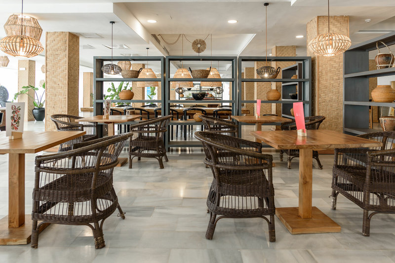 FERGUS Style Bahamas 11