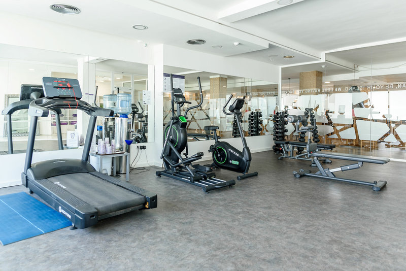 FERGUS Style Bahamas 14