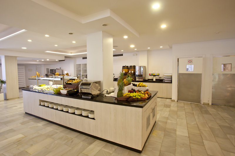 FERGUS Style Bahamas 6