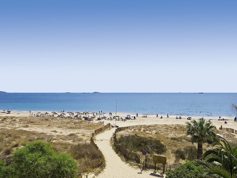 FERGUS Style Bahamas  15