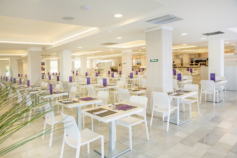 FERGUS Style Bahamas  10