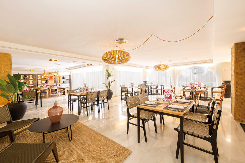 FERGUS Style Bahamas  11