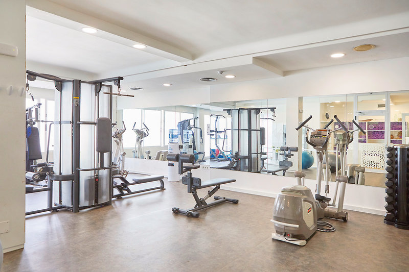 FERGUS Style Bahamas  21