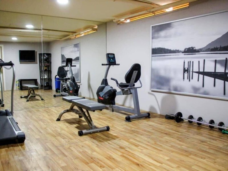 Capri Hotel Suites 19