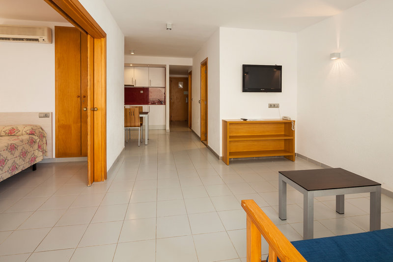 Ibiza Jet Apartments 9