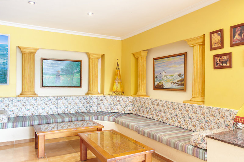 Hostal Mar Y Huerta 13