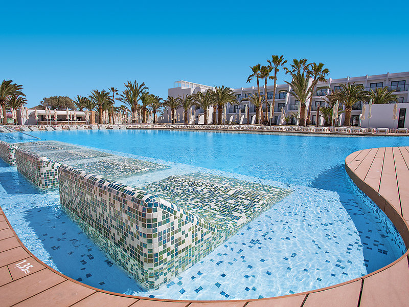 Grand Palladium White Island Resort & Spa 9