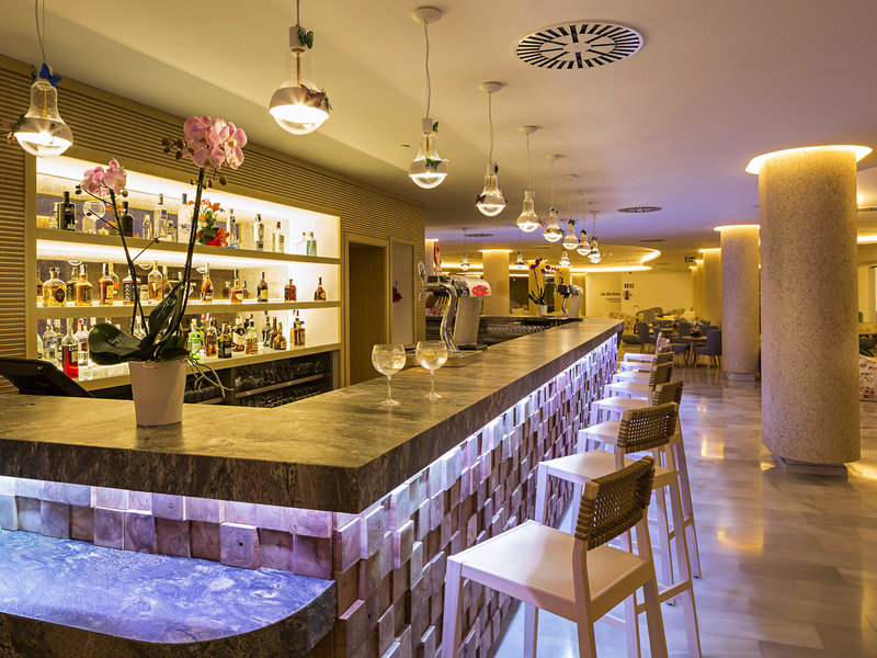 Grand Palladium White Island Resort & Spa 16
