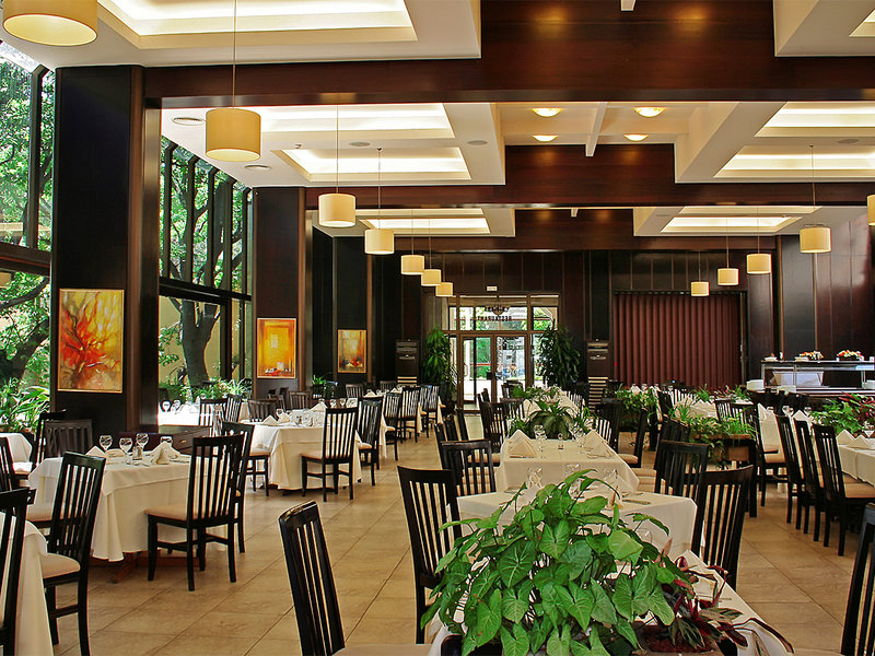 Riviera Holiday Club - Riviera Beach Hotel 1
