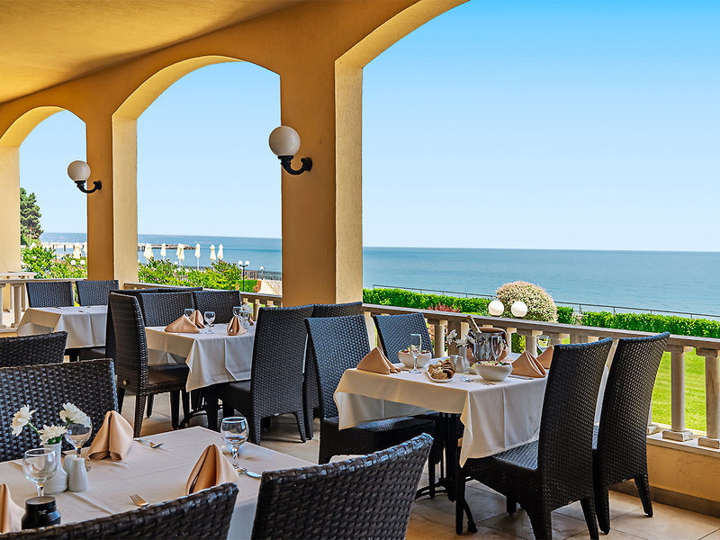 HVD Riviera Beach Hotel 2