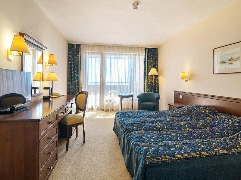 HVD Riviera Beach Hotel 11