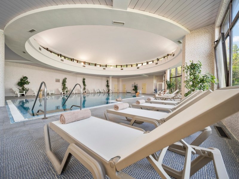 HVD Riviera Beach Hotel 6