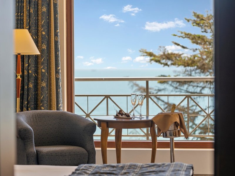 HVD Riviera Beach Hotel 30