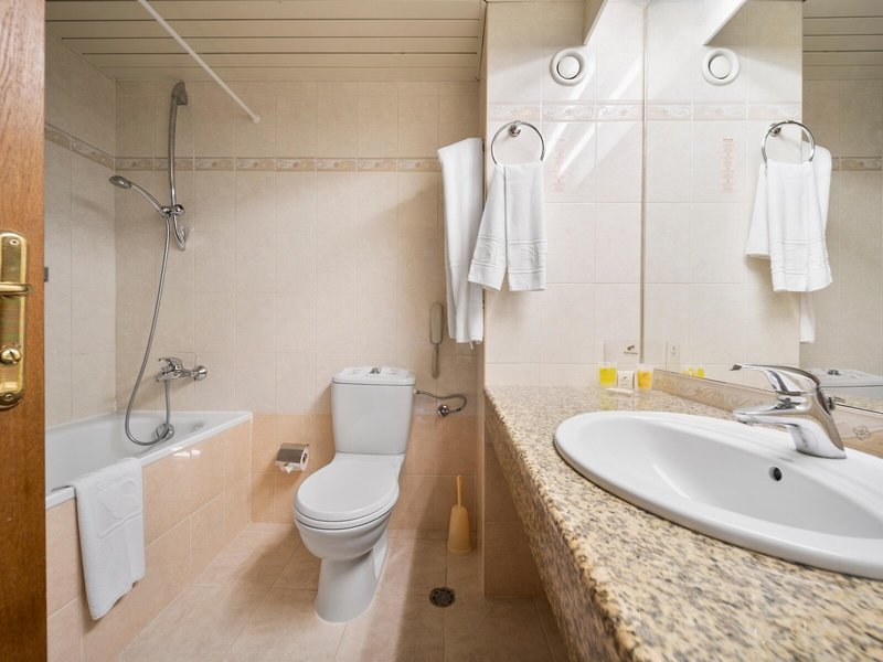 HVD Riviera Beach Hotel 31