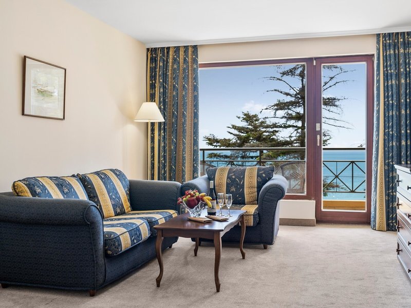 HVD Riviera Beach Hotel 35