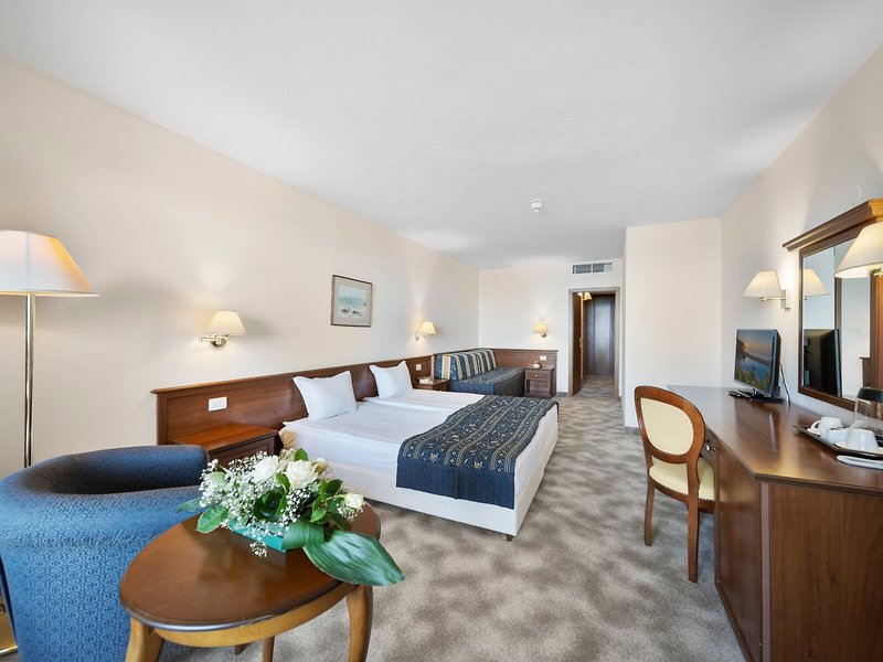 HVD Riviera Beach Hotel 45