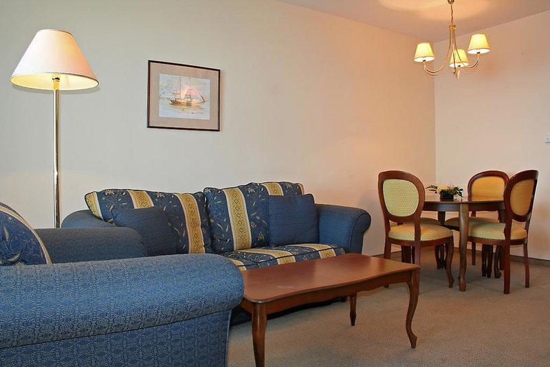 Riviera Holiday Club - Riviera Beach Hotel 3