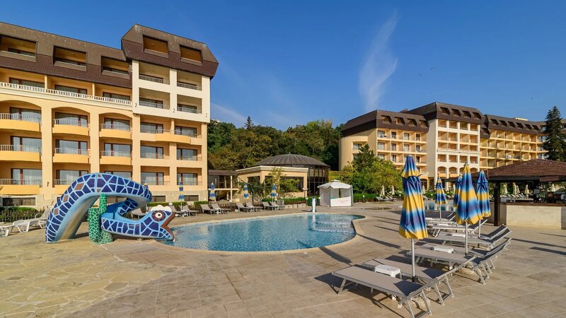 HVD Riviera Beach Hotel 5