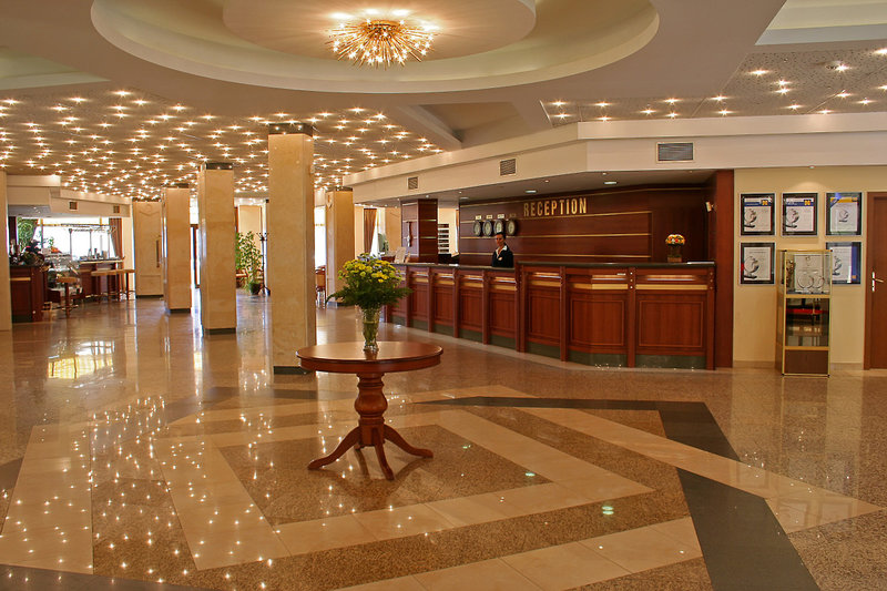 HVD Riviera Beach Hotel 9
