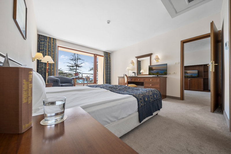 HVD Riviera Beach Hotel 11