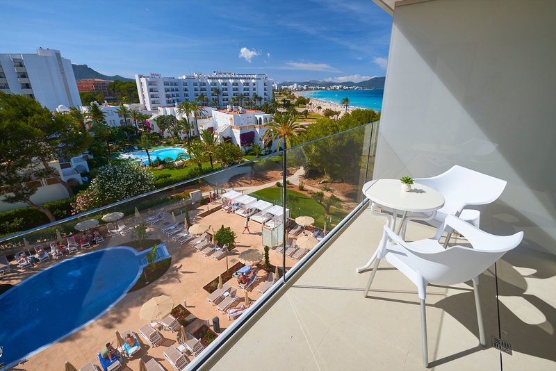 Hipotels Bahía Cala Millor 13
