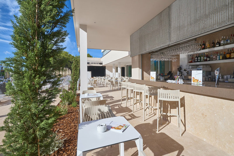 Hipotels Bahía Cala Millor 12