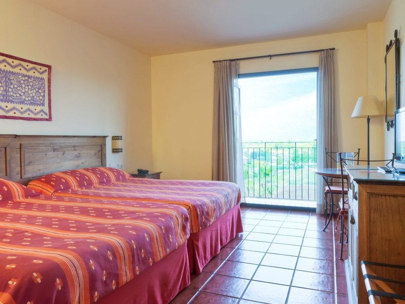 PortAventura Hotel El Paso 30