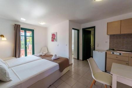 Kri-Kri Village by Estia 9