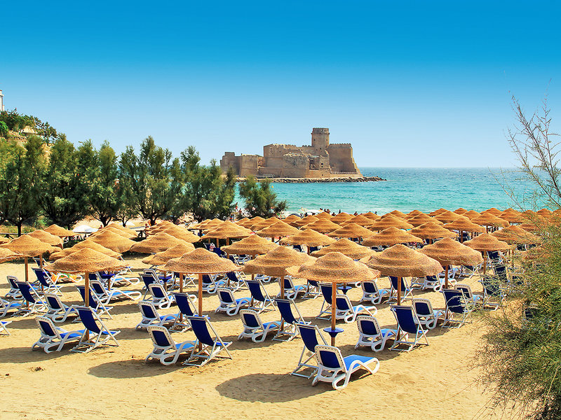 Baia Degli Dei Beach Resort 2