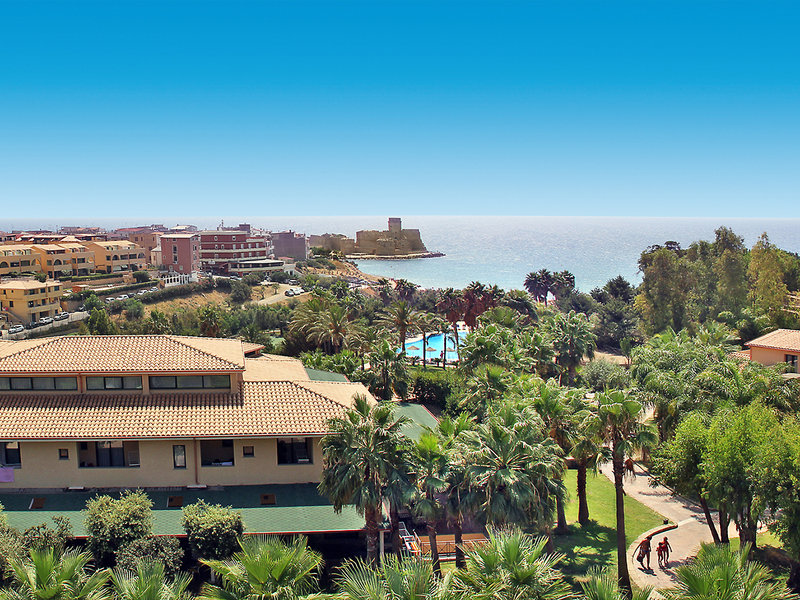 Baia Degli Dei Beach Resort 7