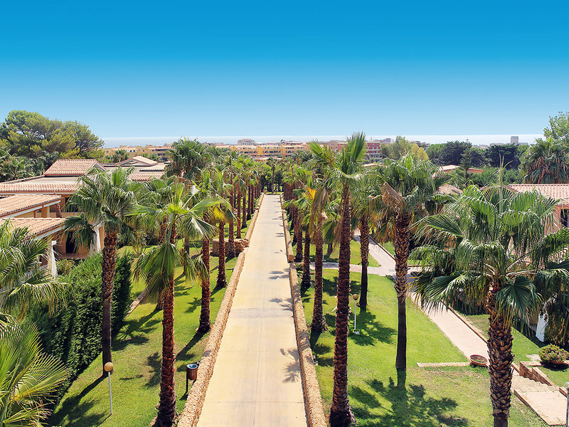 Baia Degli Dei Beach Resort 9