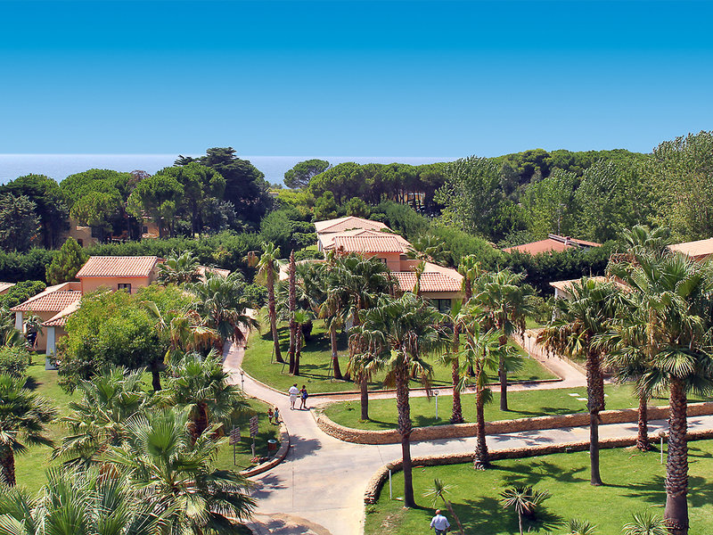 Baia Degli Dei Beach Resort 11