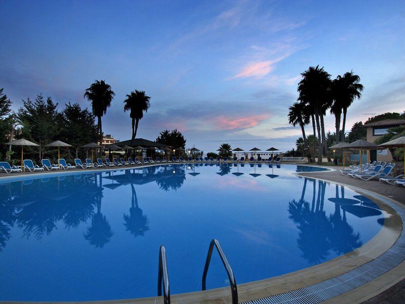 Baia Degli Dei Beach Resort 12