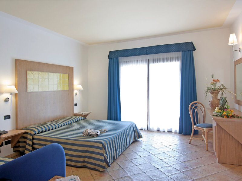 Baia Degli Dei Beach Resort 34