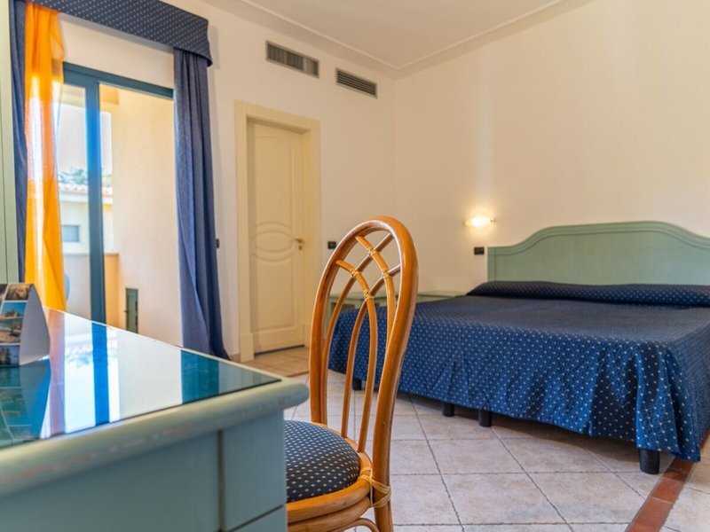 Baia Degli Dei Beach Resort 39