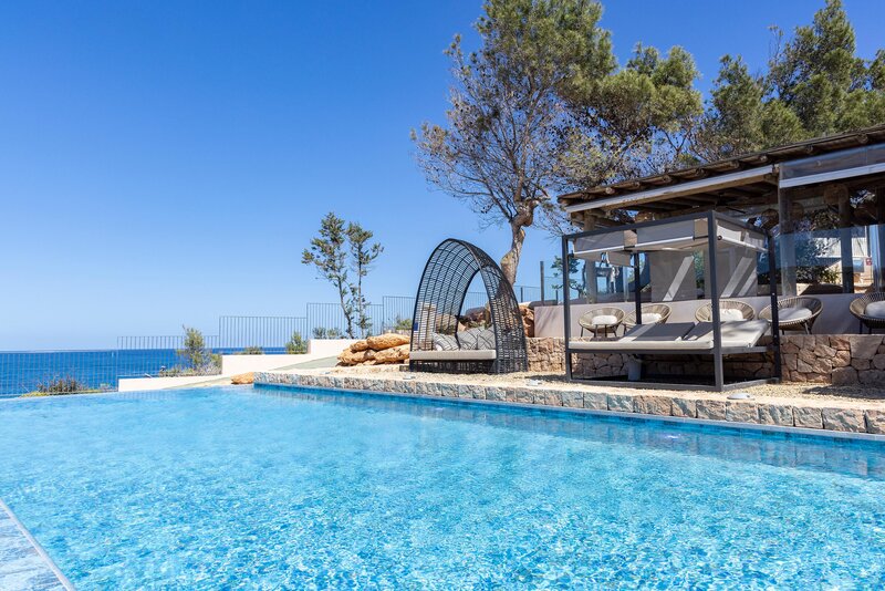Invisa Figueral Resort 9