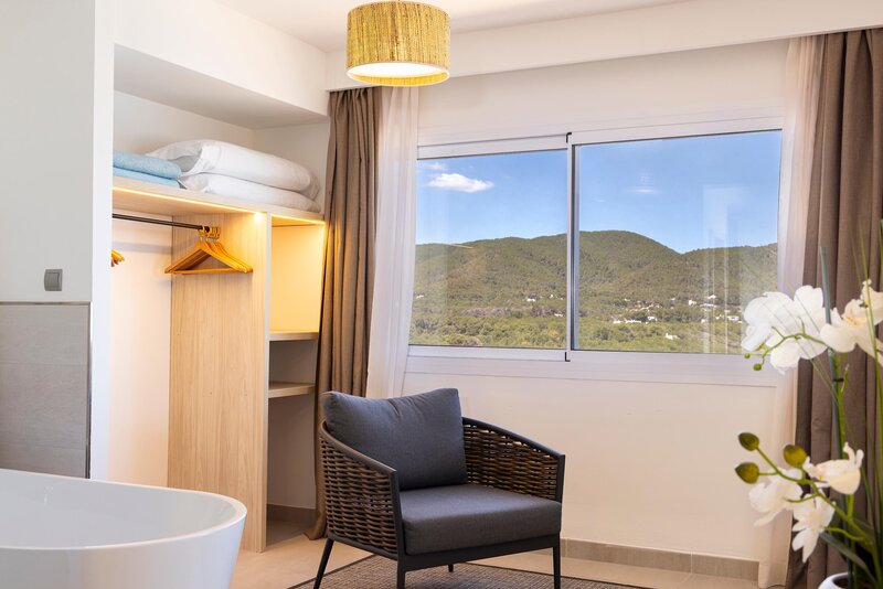 Invisa Figueral Resort 37